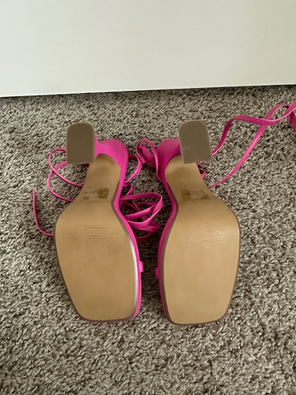 Steve Madden Lafayette Lace Up Heel Sandal in Fuchsia - Picture 5 of 5